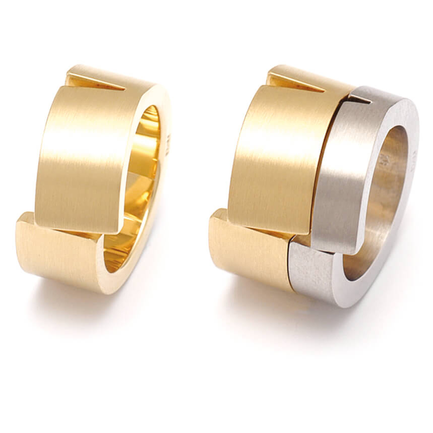 'Beziehung' ist ein besonderes Trauring-Unikat aus dem Hause Grosche. Beim linken Ring wurde 750er Gelbgold verarbeitet, beim rechten Ring 750er Gelbgold und Edelstahl.